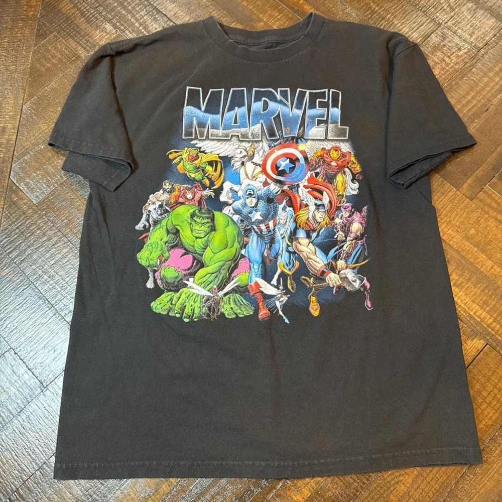 Marvel Avengers Graphic Tee Hulk Iron Man Thor Retro Shirt Unisex M